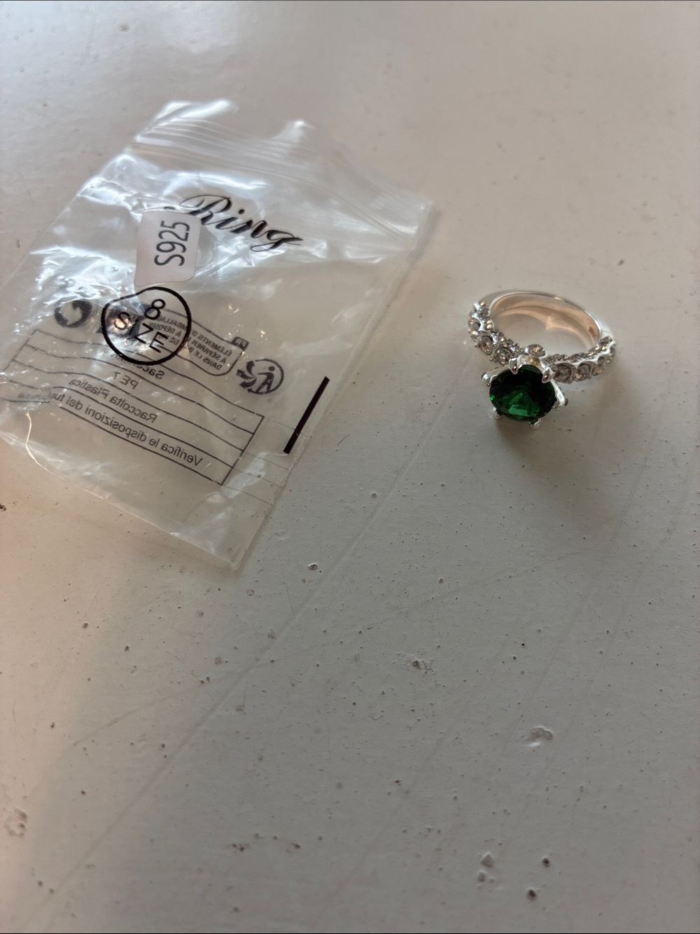 Size 8 Green Stone Diamond S925 Sterling Silver Ring